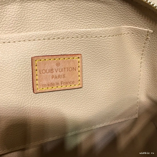 WIS POUCH VUITTON LOUIS GM COSMETIC 1030